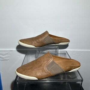 Womens Frye Melanie Brown Leather Slip On Flats Casual Loafers‎ Shoes Size 9M
